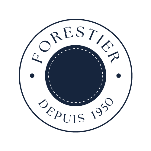 forestier-color-500-2 Travail éthique d'un jeune cheval par la cavalière de l'élevage de La Robardière en région Centre, France